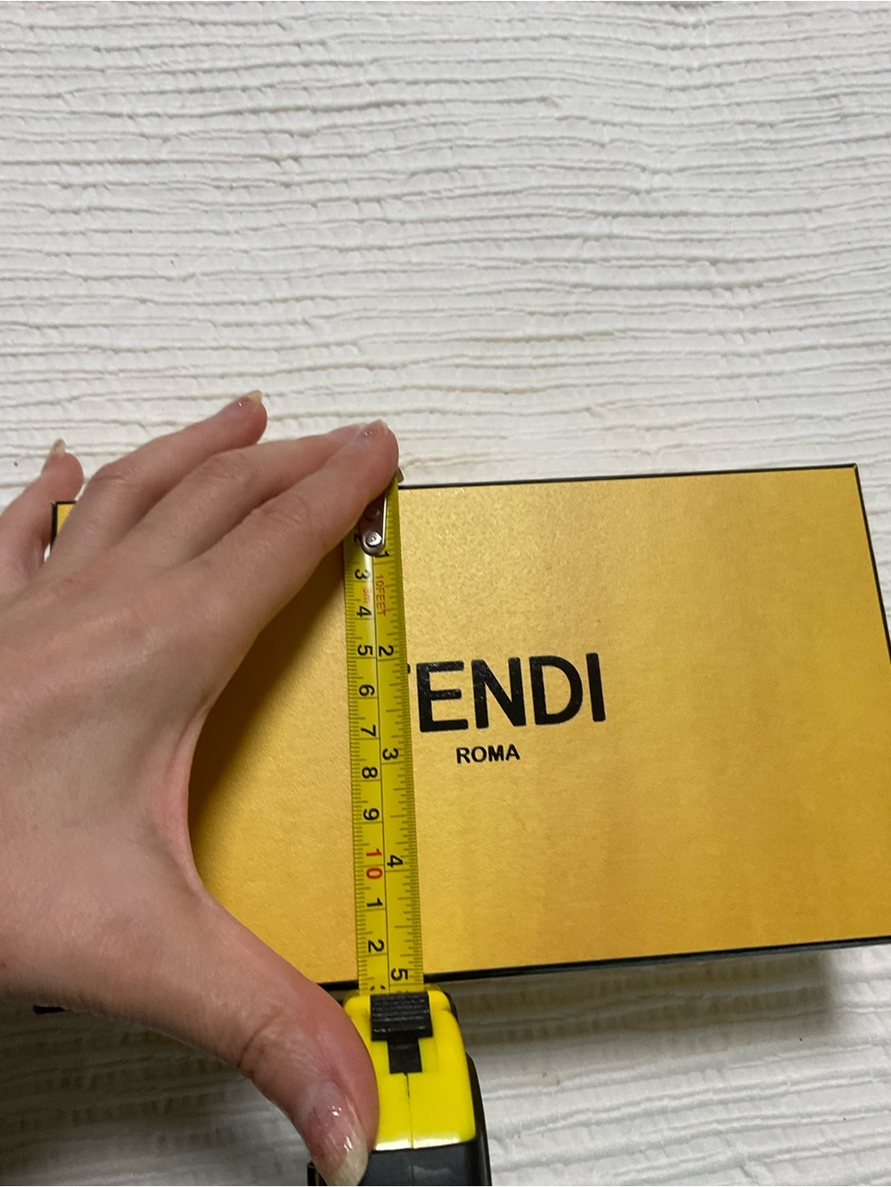 Fendi Yellow Accessory Box - Picture 3 of 4